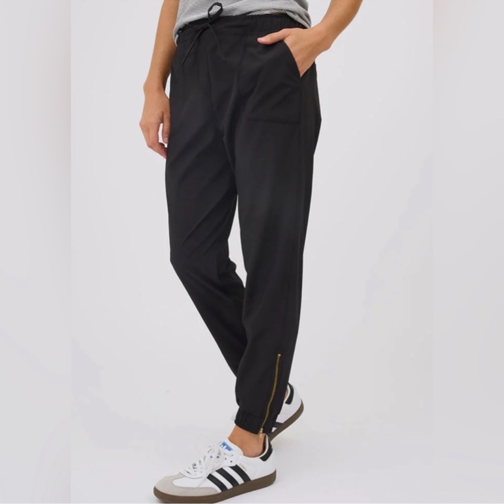 Albion Fit Jetsetters Jogger Pants Black Ankle Zip Size XS
